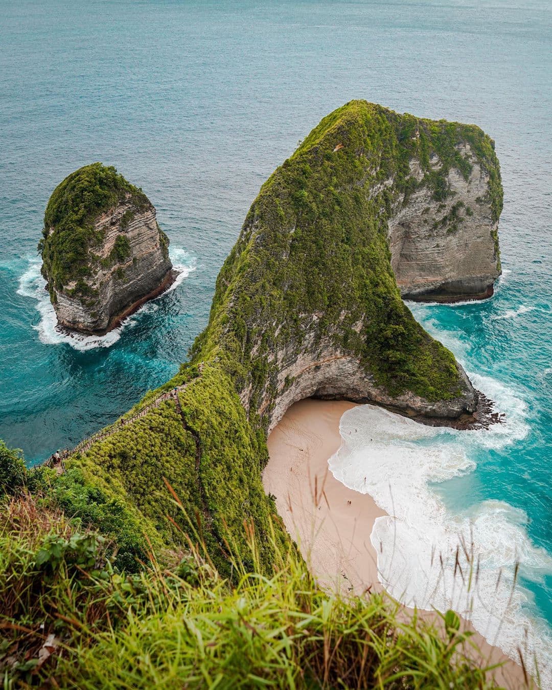 Kelingking Cliff Nusa Penida