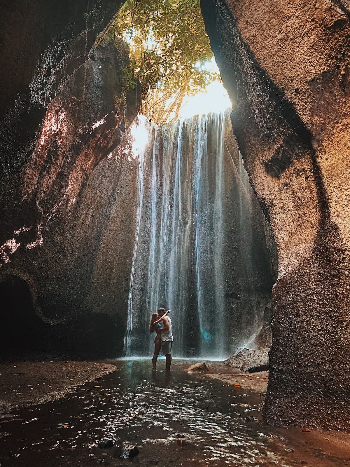Tukad Cepung Waterfall – Hidden waterfall inside a cave with dramatic light rays